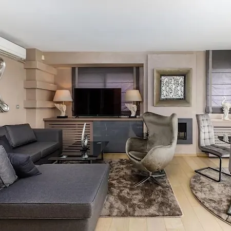 Mega Suite On The Sea Peraia  Exterior photo