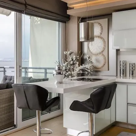 Mega Suite On The Sea Peraia  Exterior photo