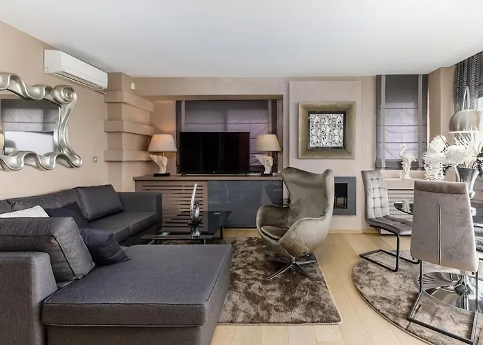 Mega Suite On The Sea